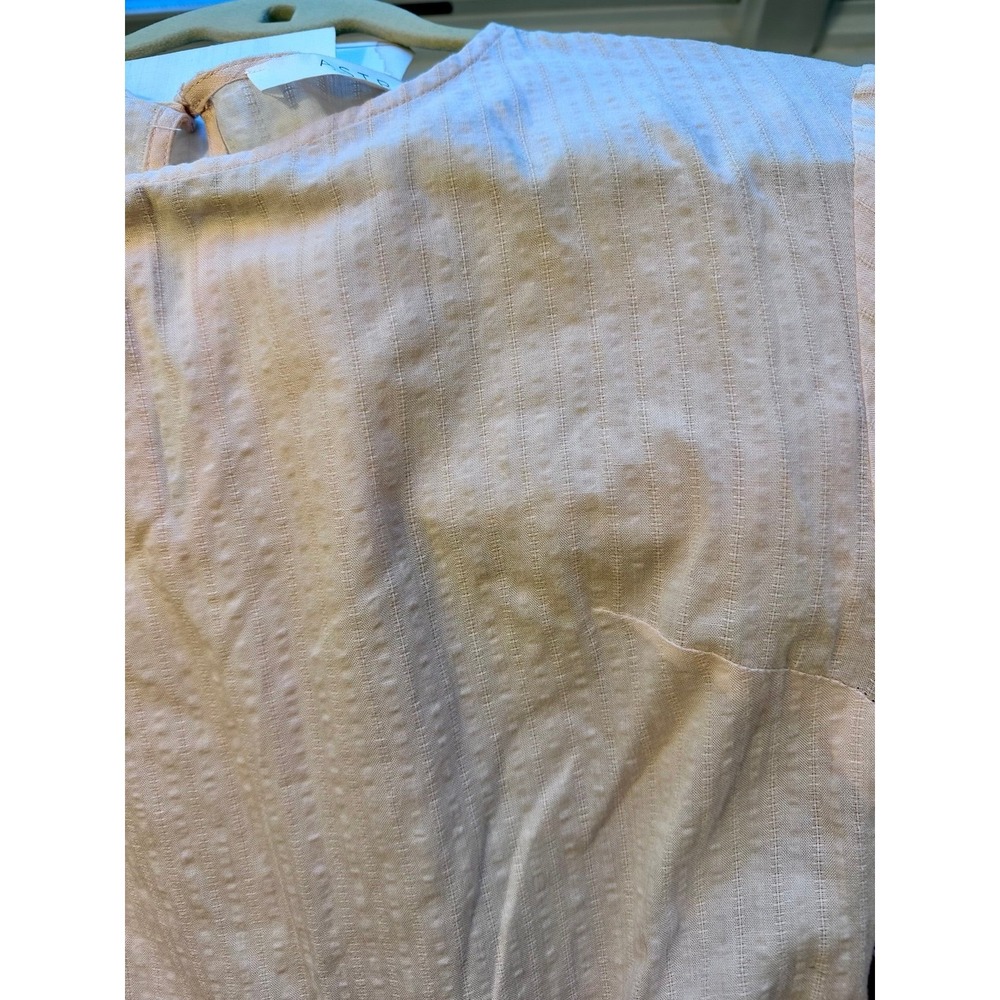 NWOT ASTR the label in beige/blush - Picture 3 of 7